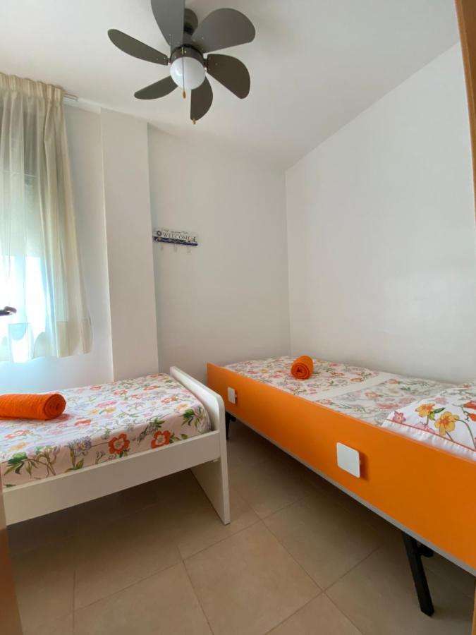 דירות ל'אמפולה Apartament Joan מראה חיצוני תמונה