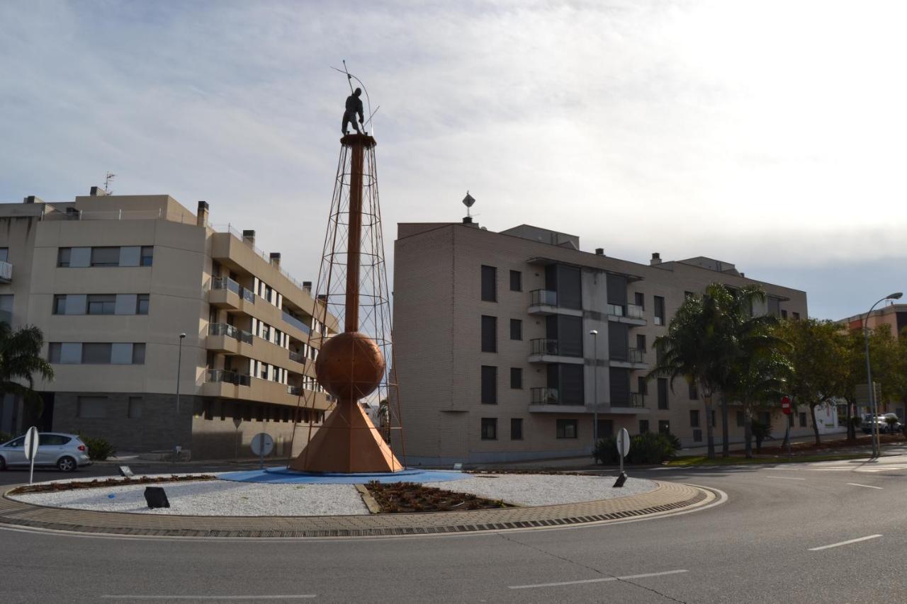 דירות ל'אמפולה Apartament Joan מראה חיצוני תמונה